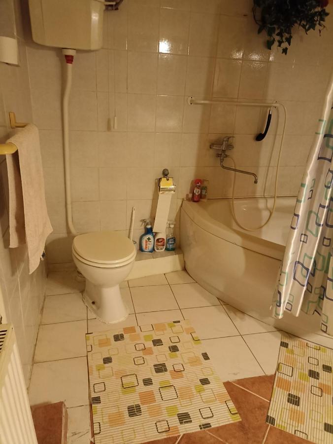 Toth Apartman Telkibánya Exteriör bild